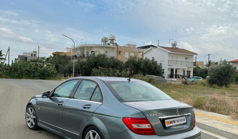 
								MERCEDES BENZ C-CLASS full									