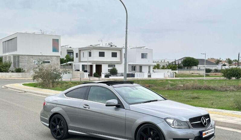 
								MERCEDES-BENZ C-CLASS full									