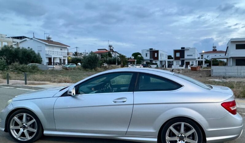 
								MERCEDES BENZ C-CLASS full									