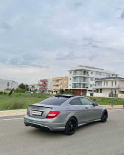 
										MERCEDES-BENZ C-CLASS full									