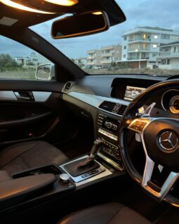 
										MERCEDES BENZ C-CLASS full									