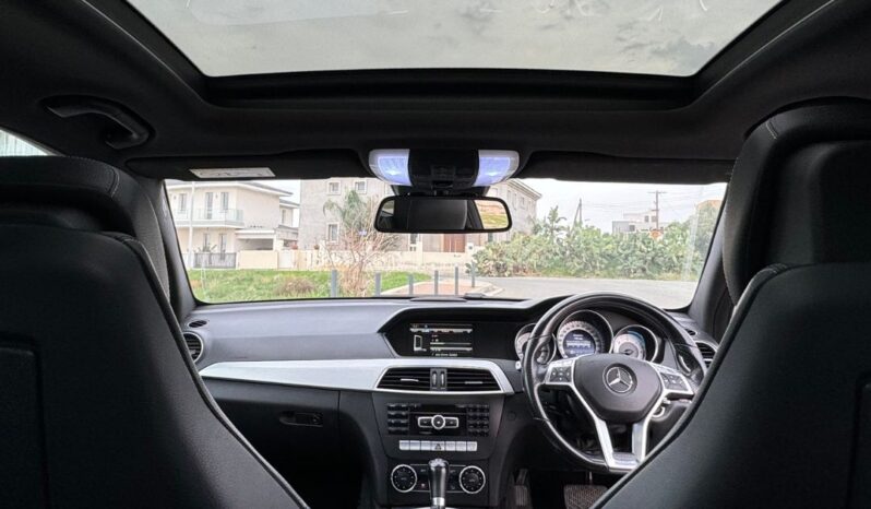 
								MERCEDES-BENZ C-CLASS full									