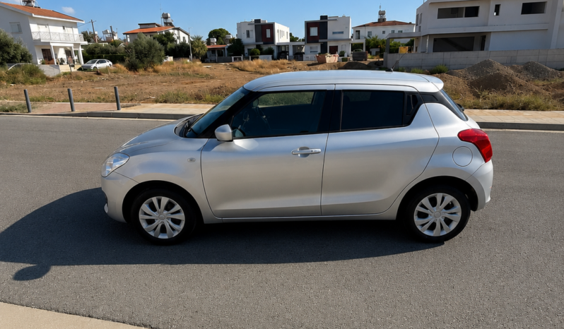 
								SUZUKI SWIFT full									