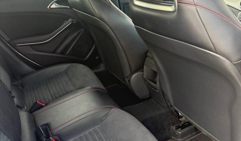 
								MERCEDES CLA full									