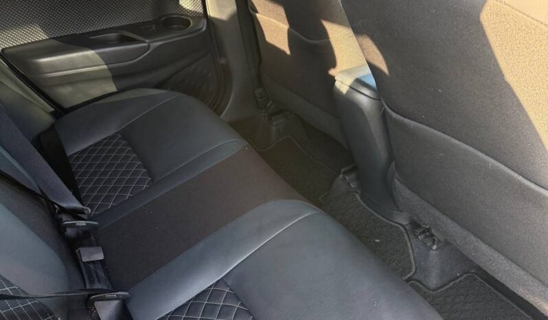 
								TOYOTA CHR full									