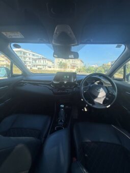 
										TOYOTA CHR full									
