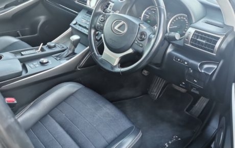 Lexus IS  '2015